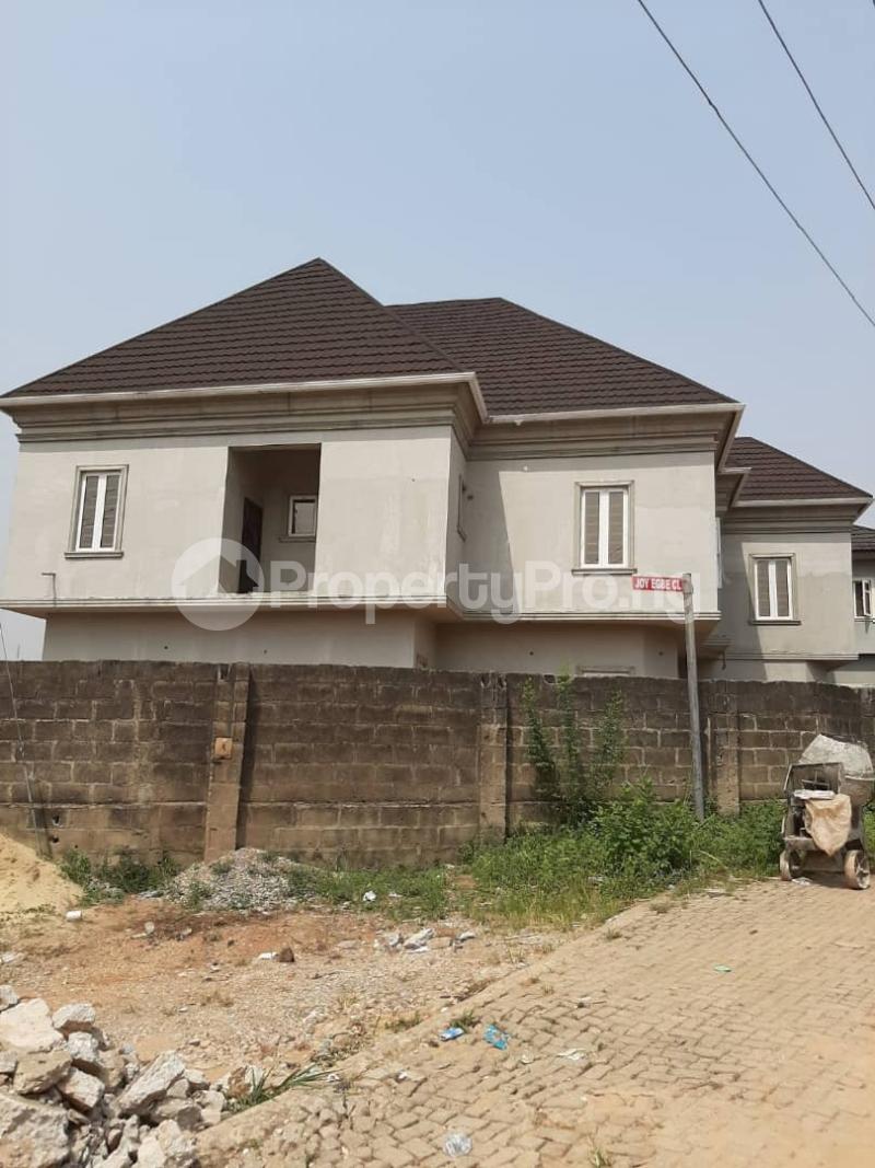 4 bedroom House for sale   Magodo Kosofe/Ikosi Lagos