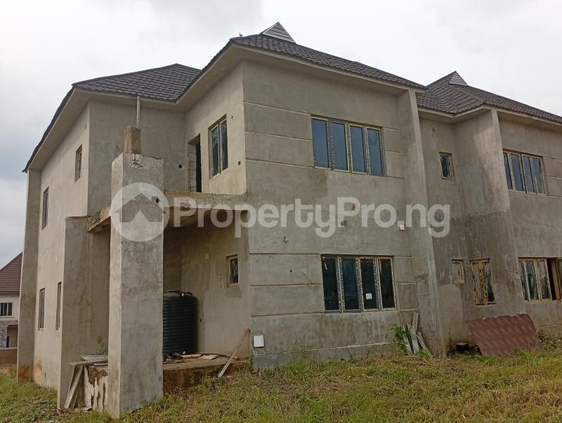 4 bedroom House for sale Estate,f01 Kubwa Abuja