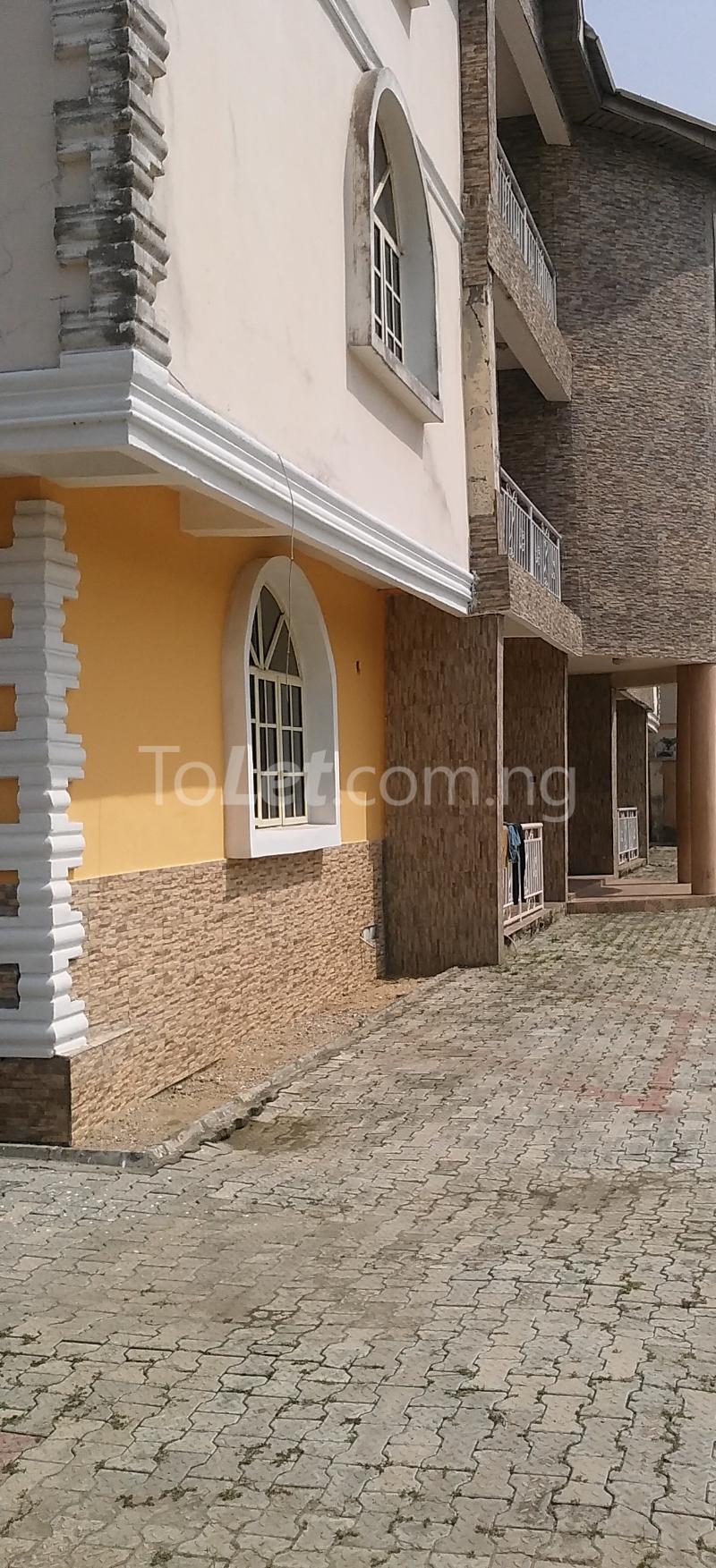 3 bedroom Flat / Apartment for sale 8 Adefoluke Avenue Ilasan Jakande Off Lekki-Epe Expressway Ajah Lagos