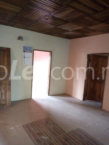 3 bedroom Flat / Apartment for rent 15 Owodunni Street Onipanu Shomolu Lagos