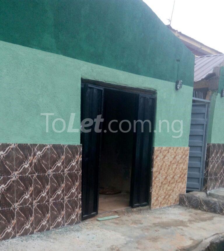 Commercial Property for rent Oguntolu Bus Stop Shomolu Lagos