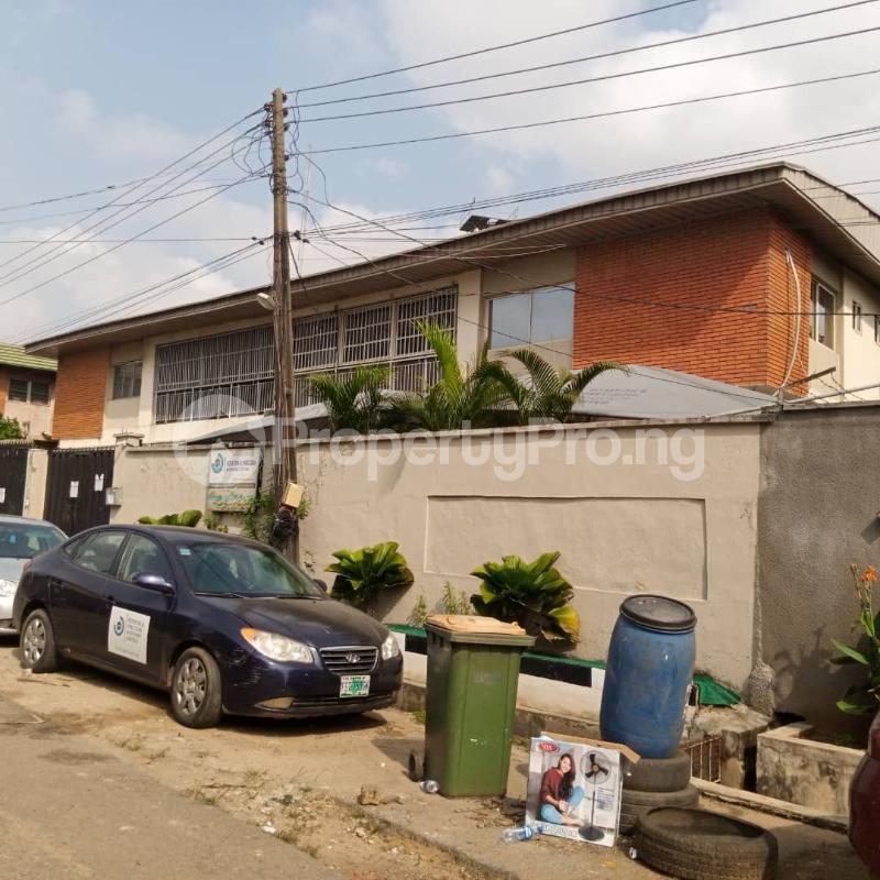 4 bedroom House for sale Adeniyi Jones Ikeja Lagos
