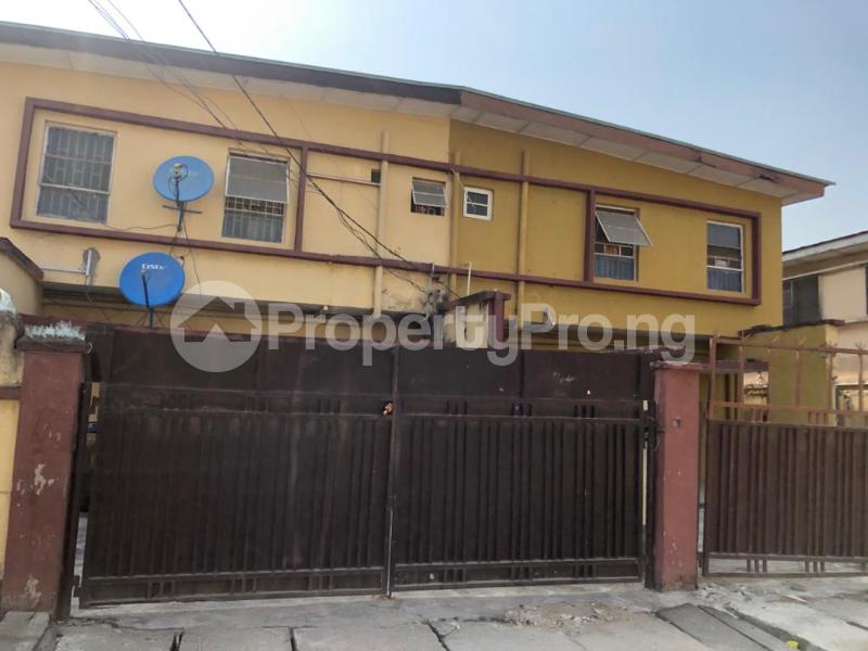 8 bedroom House for sale Akoka, Lagos. Akoka Yaba Lagos