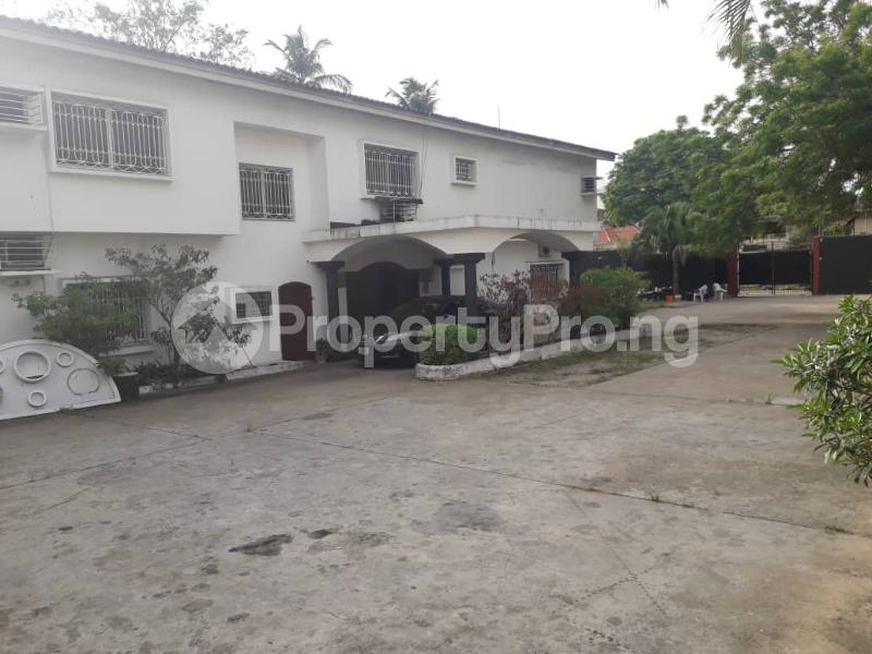 House for sale Z Victoria Island Lagos