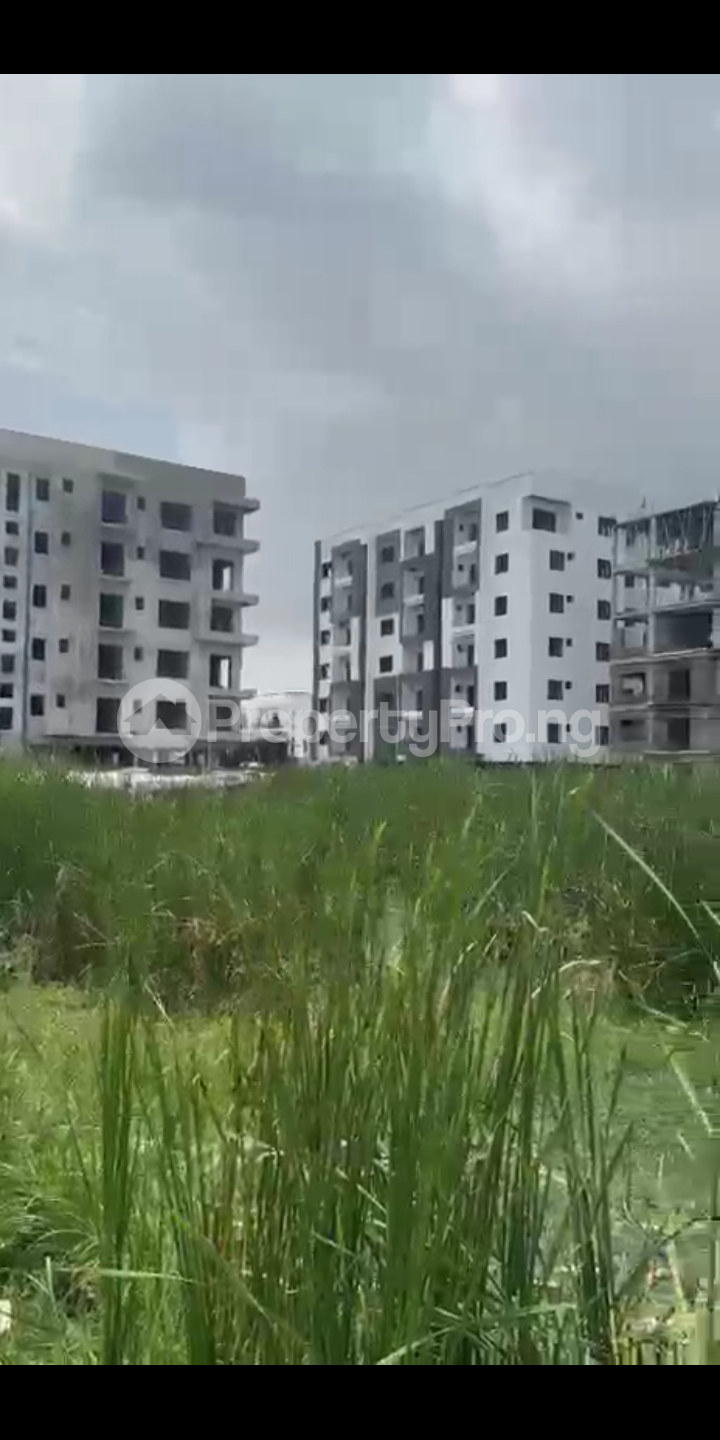 Land for sale Near Amore Gardens Behind The Dome / The Present House , Off Freedom Way Lekki Phase 1 Lekki Lagos - 0