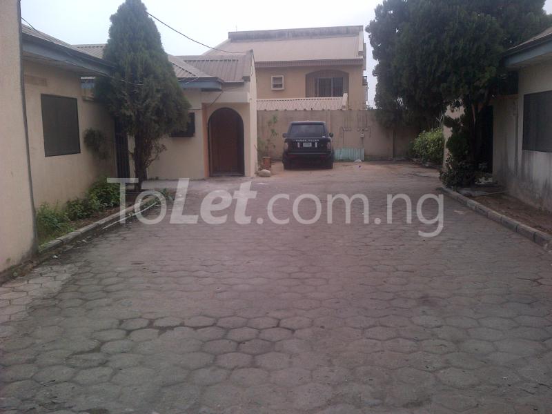 3 bedroom House for rent Emmanuel Keshi Ketu Kosofe/Ikosi Lagos