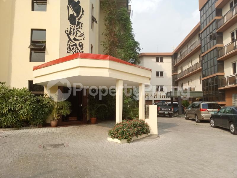 Commercial Property for rent Off Ademola Adetokunbo Street, Victoria Island. Ademola Adetokunbo Victoria Island Lagos
