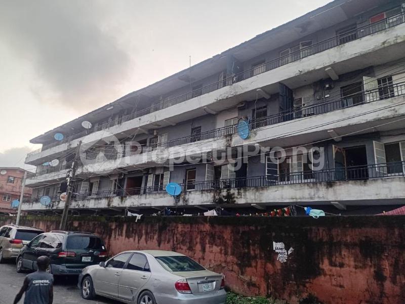 2 bedroom House for sale Abule Ijesha.yaba Abule-Ijesha Yaba Lagos