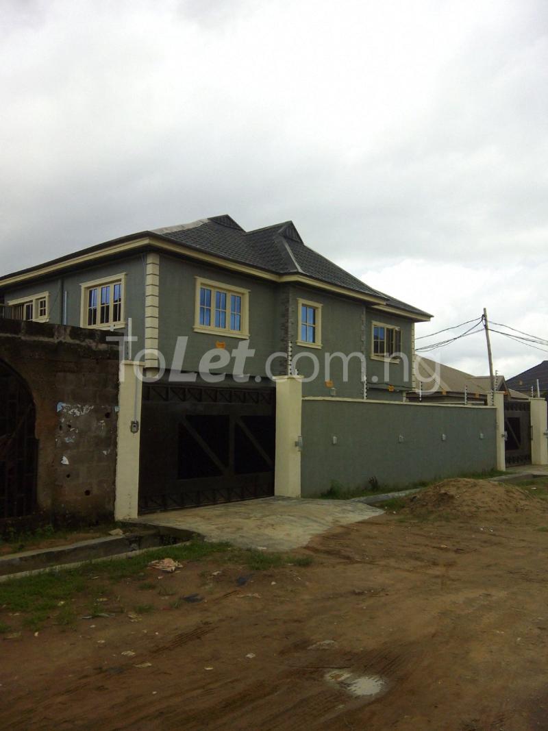 2 bedroom Flat / Apartment for rent Hill Top Estate, Akowonjo Alimosho Lagos