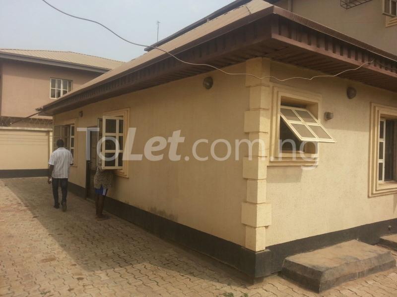 1 bedroom Flat / Apartment for rent Magodo Phase 1 Estate, Ojodu Ojodu Lagos