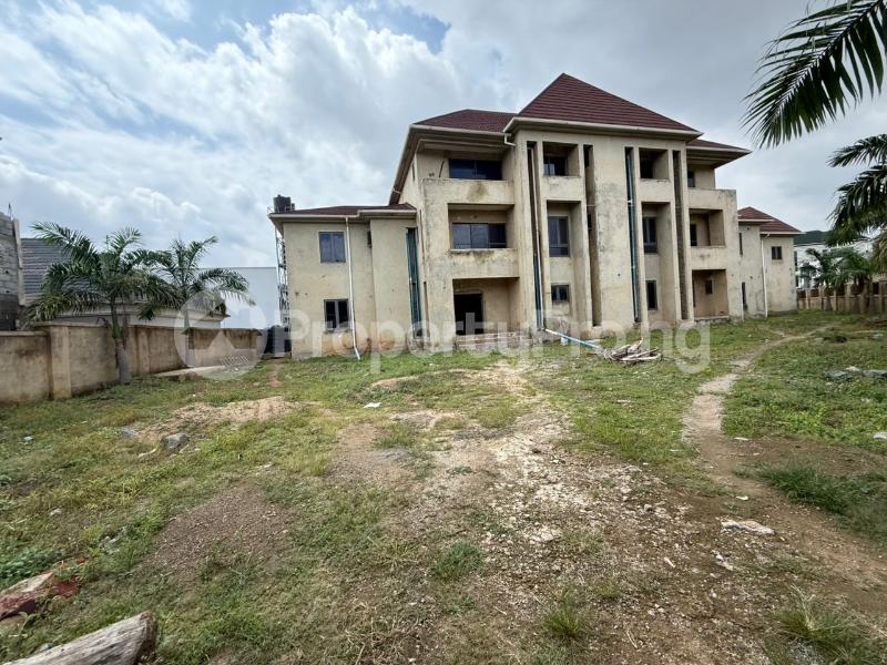 10 bedroom Commercial Property for sale Kado Abuja - 0