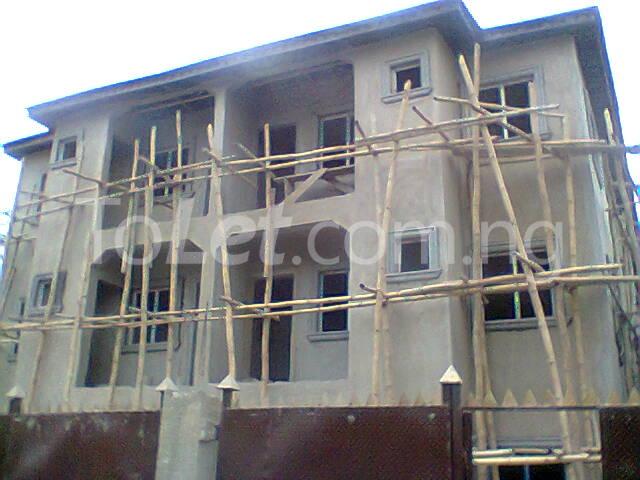 2 bedroom Flat / Apartment for rent Famour, Gbagada Gbagada Lagos