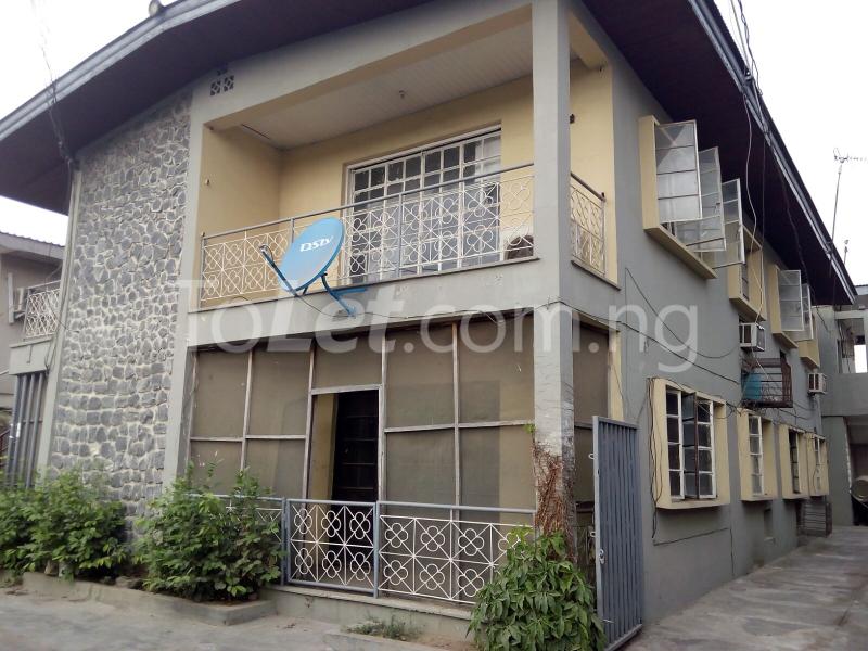 3 bedroom Flat / Apartment for rent Ilupeju Area, Ilupeju Maryland Lagos