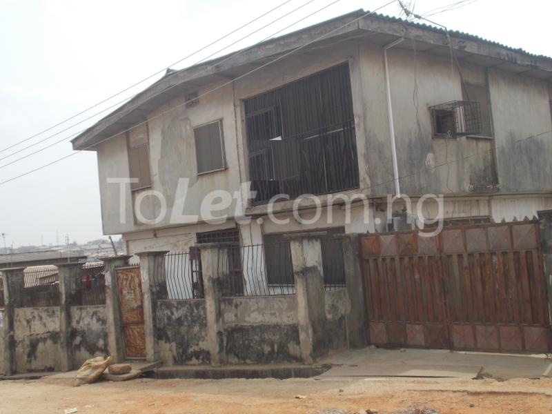 3 bedroom Flat / Apartment for rent No 6 Ileri Oluwo Off Adeyemi Street Ogba Ogba-Egbema-Ndoni Lagos