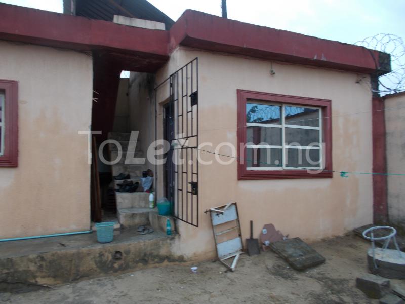 1 bedroom Flat / Apartment for rent Market Road Sangotedo Ajah Lagos