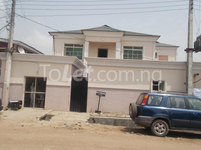 1 bedroom Flat / Apartment for rent Obiwunmi Street. Yaba Yaba Lagos - 0