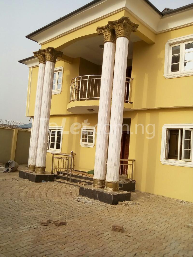 3 bedroom Flat / Apartment for rent Airforce Base, Egbeda Alimosho Lagos