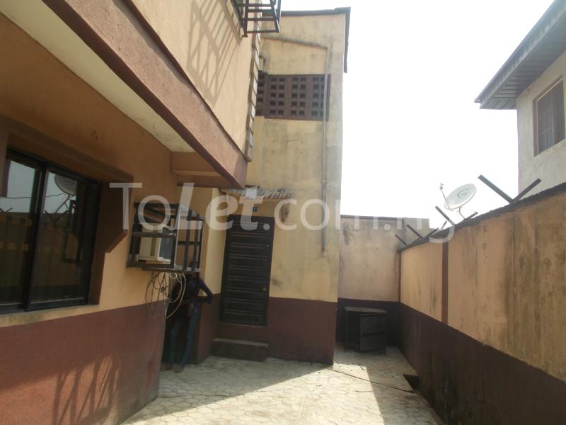 1 bedroom Flat / Apartment for rent Lateef Aregboyega Ago palace Okota Lagos