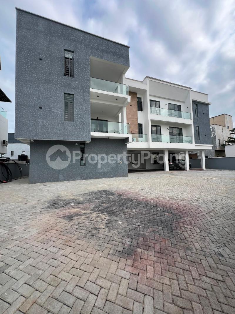 2 bedroom House for sale Osapa london Lekki Lagos