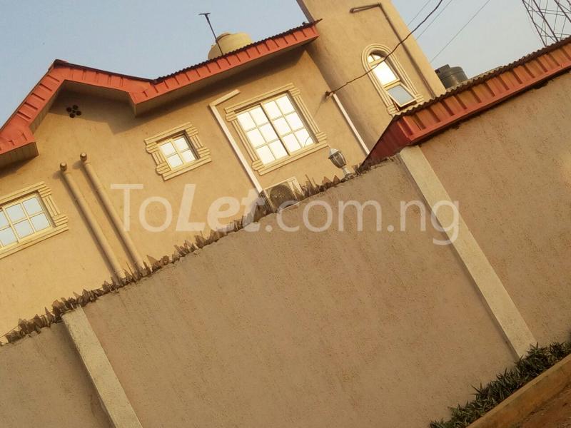 2 bedroom Flat / Apartment for rent Baruwa, Alimosho Lagos