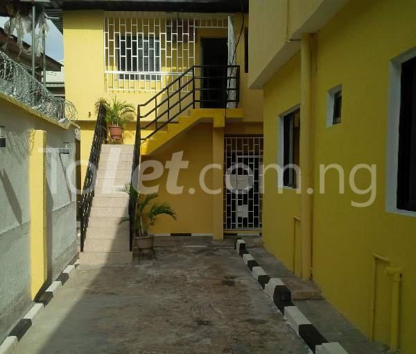 3 bedroom Flat / Apartment for rent  adebola Ojomu Street Surulere Surulere Lagos