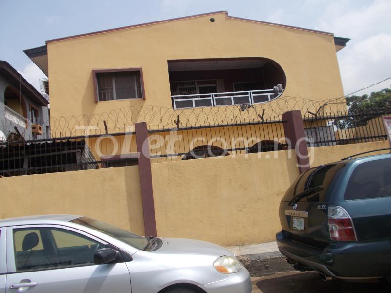 3 bedroom Flat / Apartment for rent Oyelola Street. Ikeja Ikeja Lagos