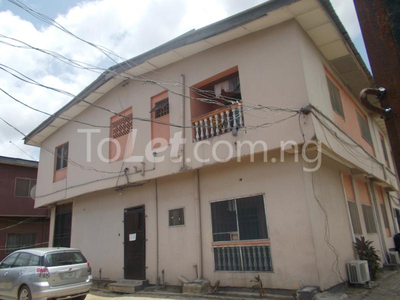 3 bedroom Flat / Apartment for rent Ishi Imuna Street. Ajao Estate Isolo Lagos