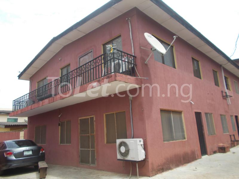 3 bedroom Flat / Apartment for rent Adekunle Akala Street. Ajao Estate Isolo Lagos