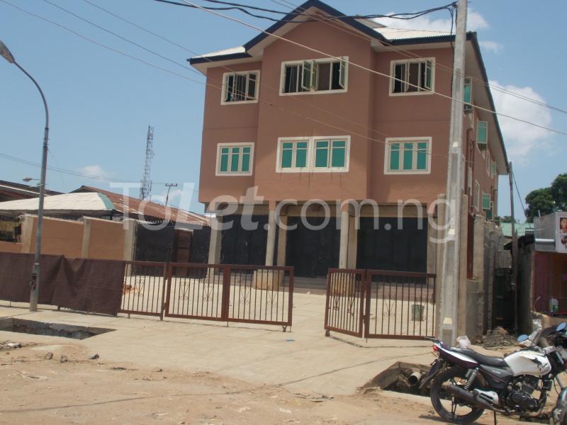 2 bedroom Flat / Apartment for rent No 38 Ilaje Road. Bariga Shomolu Lagos