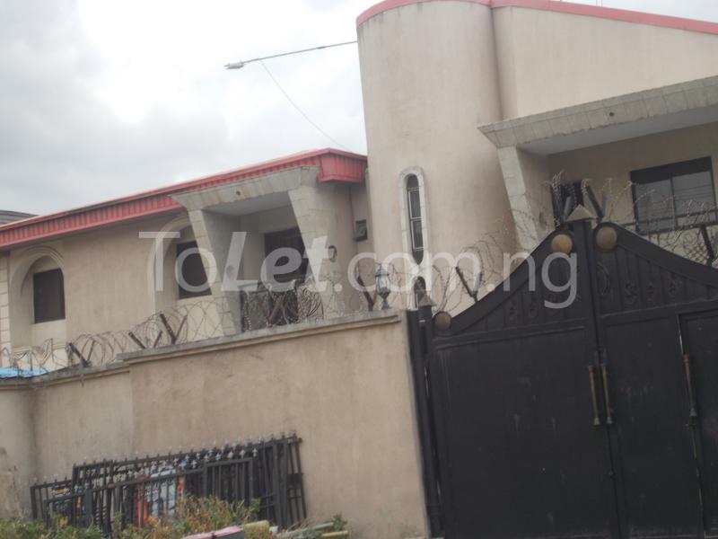 3 bedroom Flat / Apartment for rent 739 Babatunde Atere Street Ojodu Ojodu Lagos