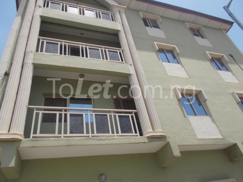 3 bedroom Flat / Apartment for rent Holy Saviour Street. Isolo Isolo Lagos
