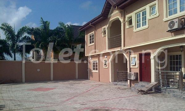 3 bedroom Flat / Apartment for rent  after Vgc Mobil Rd Lekki Lekki Lagos