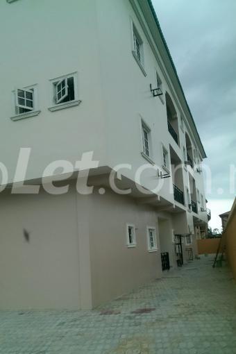 1 bedroom Flat / Apartment for rent  dominos Street Lekki Lekki Lagos