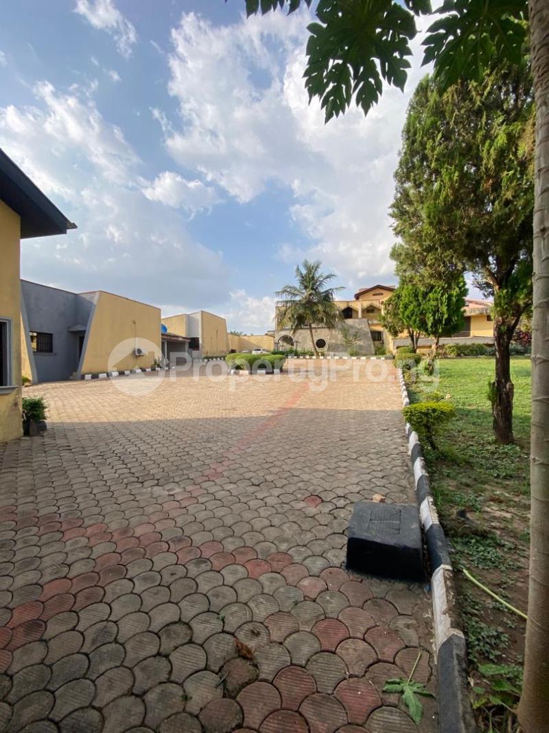 Land for sale Onireke Gra Jericho Ibadan Oyo