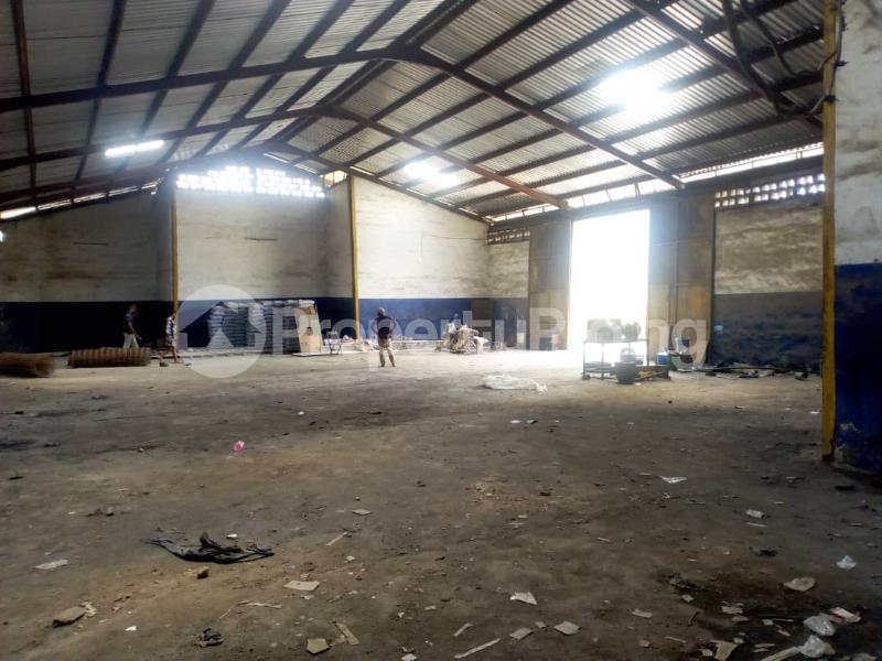 Commercial Property for rent Eric Moore Industrial Area Surulere Lagos - 0