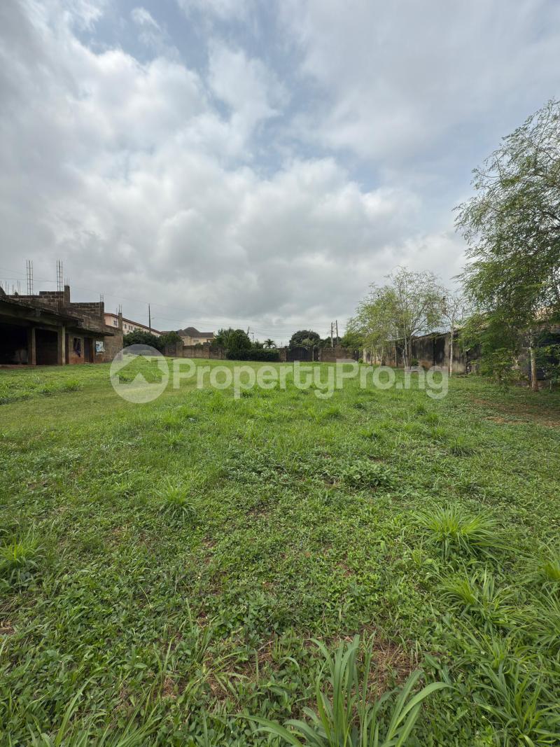 Land for sale Alalubosa Gra, Ibadan Oyo