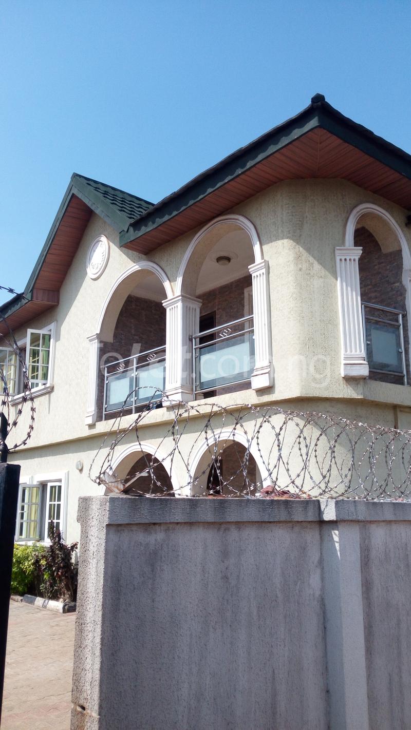 3 bedroom Flat / Apartment for rent 87 Da Street, Bucknor, Isolo Isolo Lagos