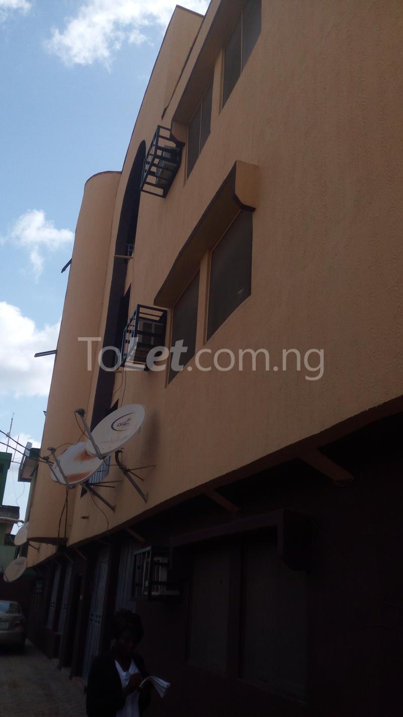 3 bedroom Flat / Apartment for rent 53 Owo, Ago palace Okota Lagos