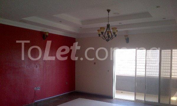 2 bedroom House for rent  behind Romay Garden Lekki Lekki Lagos