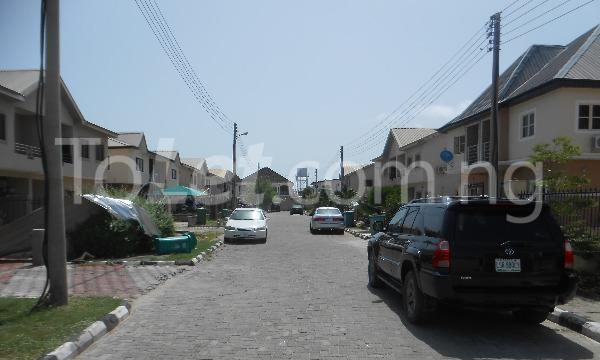 1 bedroom Flat / Apartment for rent  chevron Drive, Lekki Lekki Lagos