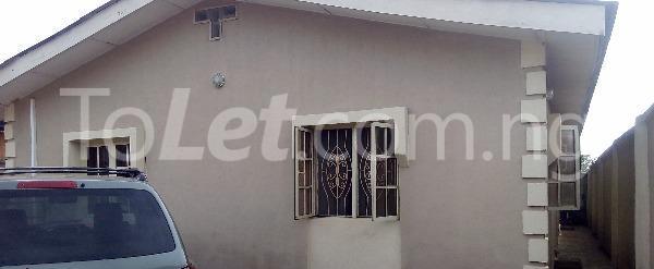 2 bedroom Flat / Apartment for rent  off Community Road, Ikotun Ikotun/Igando Lagos