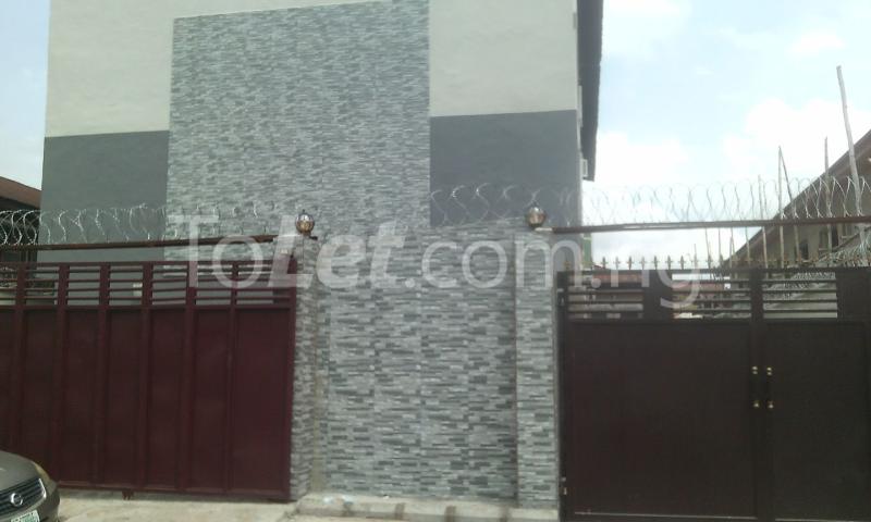 4 bedroom House for rent Anjorin Surulere Surulere Lagos