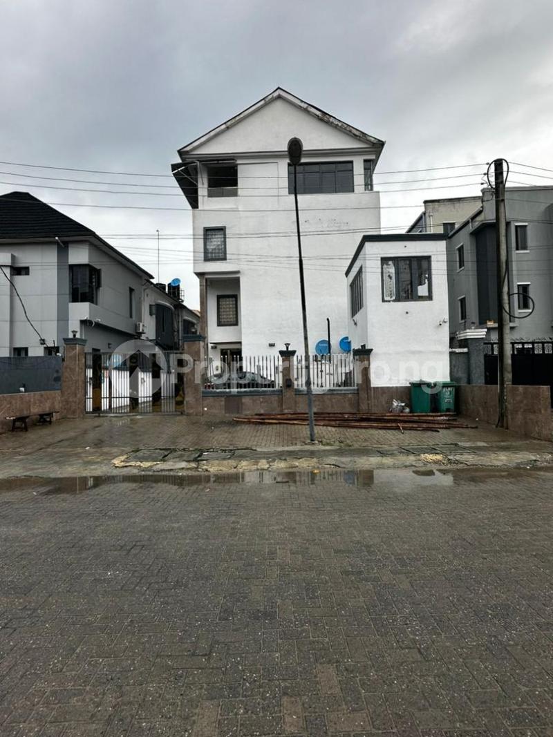 Commercial Property for sale Dele Ogunbowale Crescent, Off Whitesand Road, Qmb Mart Road Lekki Phase 1 Lekki Lagos