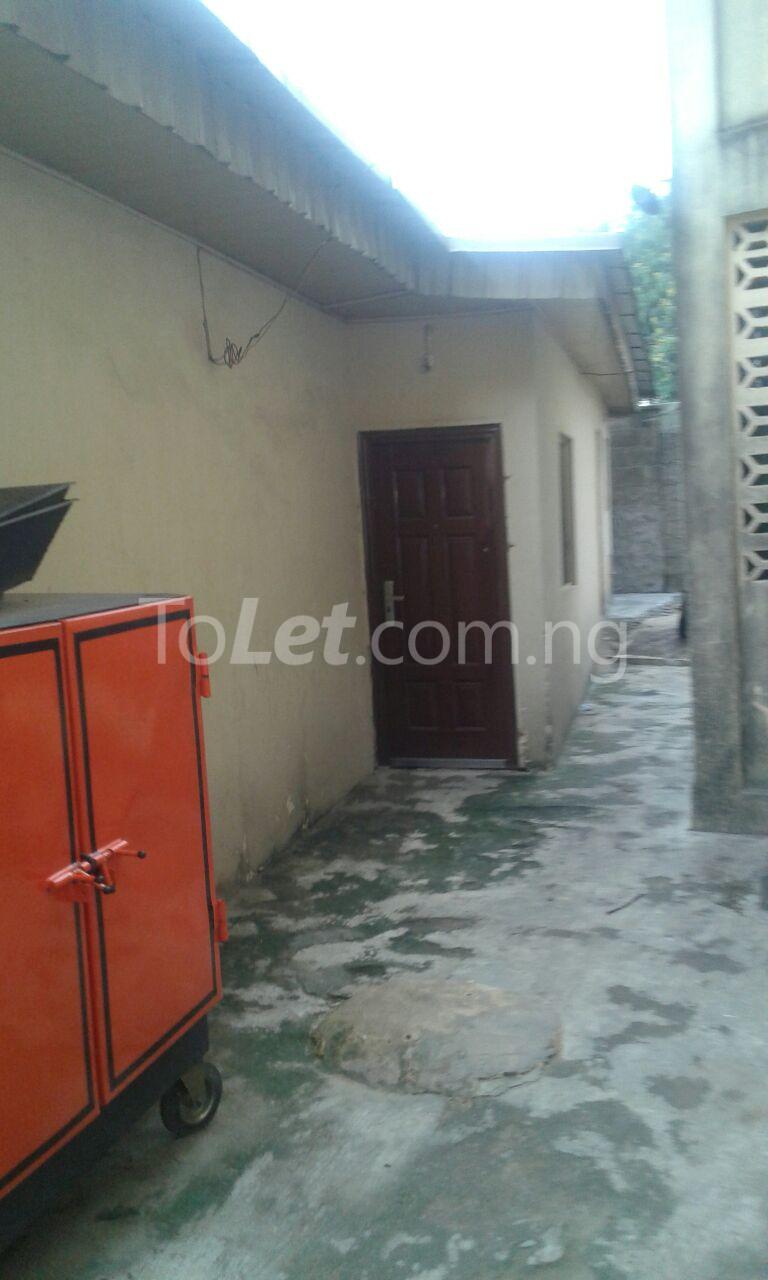 2 bedroom Flat / Apartment for rent Morocco Area Yaba Yaba Lagos - 0