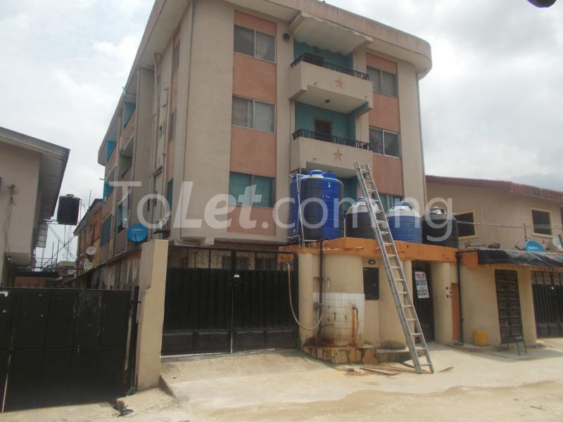 1 bedroom Flat / Apartment for rent Ogunleye Street Surulere Surulere Lagos