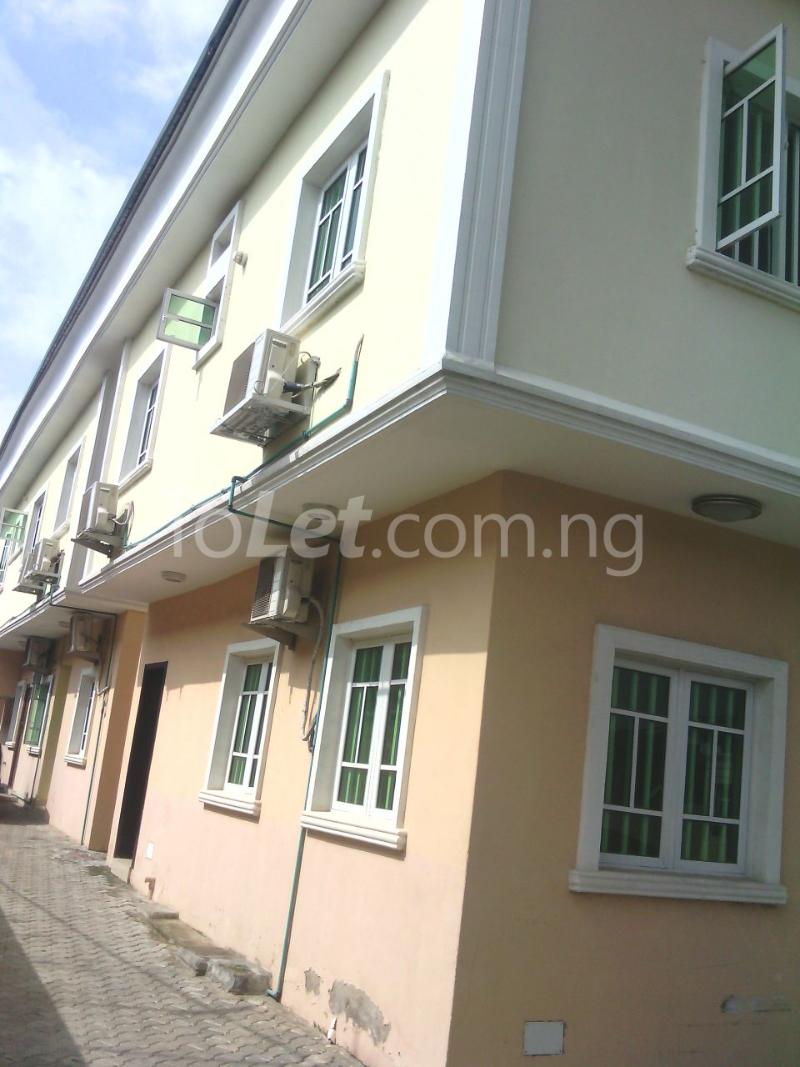 1 bedroom Flat / Apartment for rent Off Bode Thomas Surulere Surulere Lagos