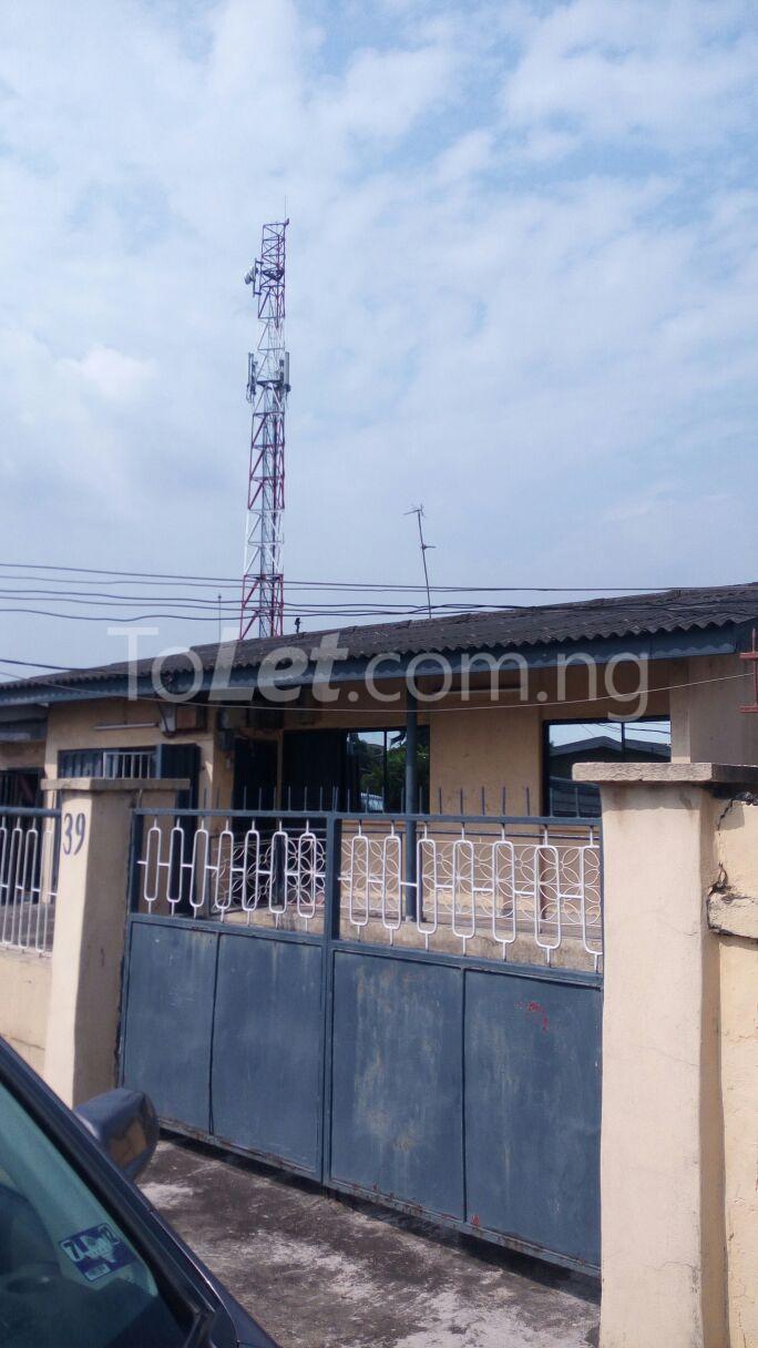 2 bedroom Commercial Property for rent Luccina Joseph Surulere Surulere Lagos