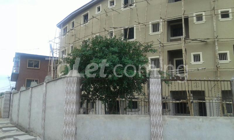1 bedroom Flat / Apartment for rent Abule Ijesha Yaba Yaba Lagos - 0
