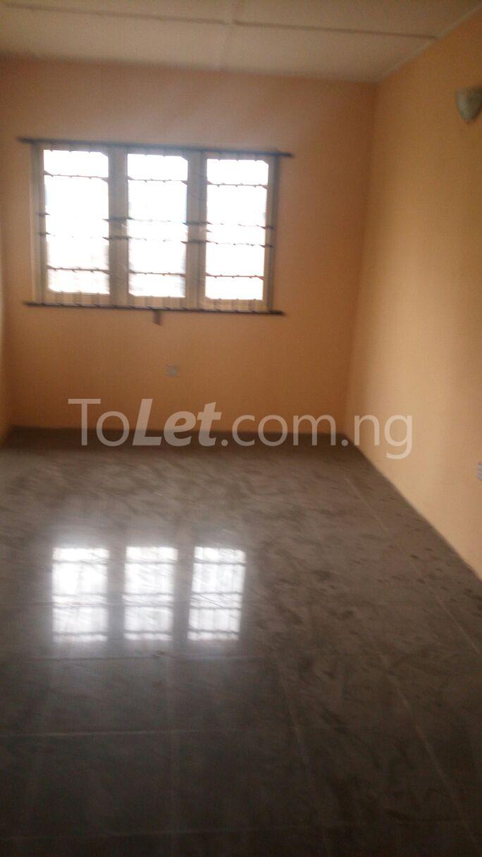 Commercial Property for rent Bode Thomas Surulere Surulere Lagos - 0