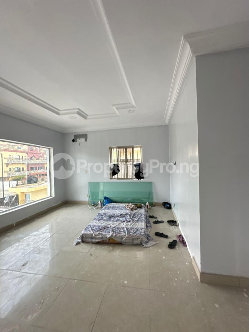 Commercial Property for rent Lekki Phase 1 Lekki Lagos